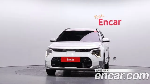 Kia Niro Niro (New) — Фото автомобиля 3