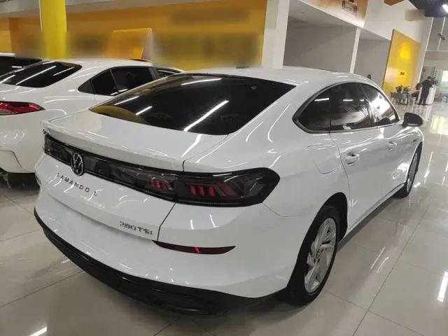 Volkswagen Lamando — Фото автомобиля 6