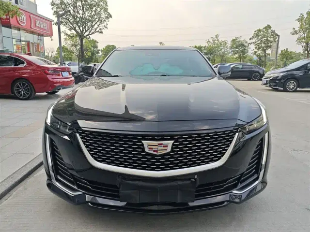 Cadillac CT5 — Фото автомобиля 3
