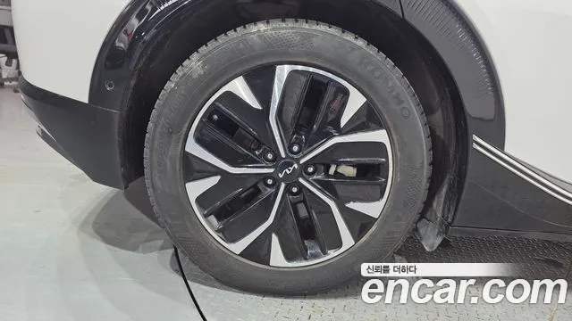 Kia EV6 — Фото автомобиля 5