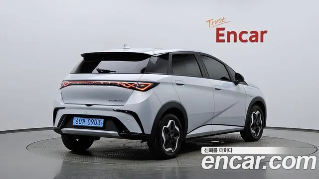 Фотография автомобиля — BYD Dolphin