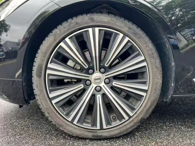 Volvo S90 — Фото автомобиля 7