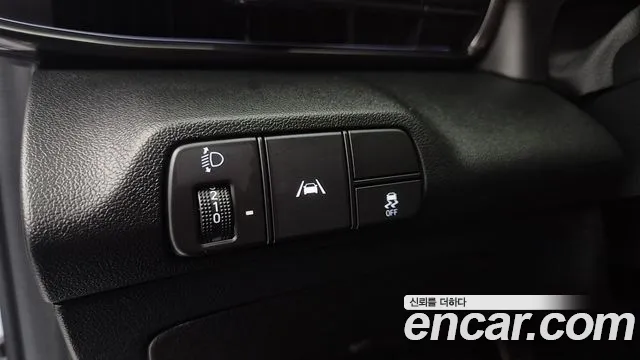 Hyundai Avante CN7 — Фото автомобиля 5