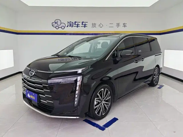 Фотография автомобиля — GAC Trumpchi E8