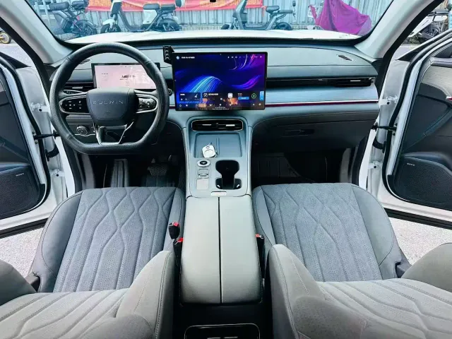 Chery Fengyun T8 — Фото автомобиля 4