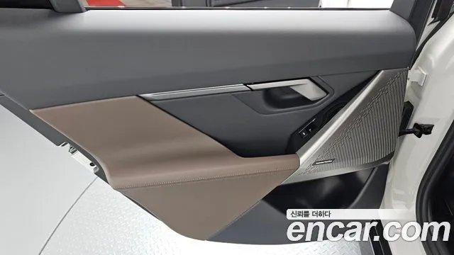 BMW 5 Series — Фото автомобиля 14