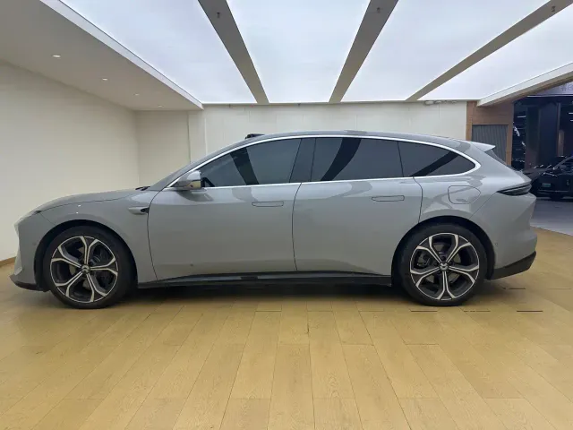 Nio ET5 Touring — Фото автомобиля 20