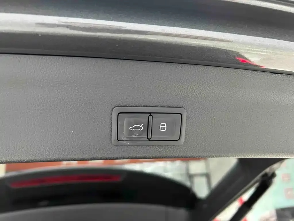 Audi Audi Q3 2023 35 TFSI Fashion Dynamic (1.4T) — Фото автомобиля 23