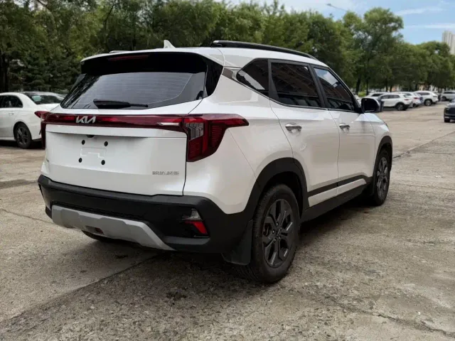 Kia Seltos — Фото автомобиля 6