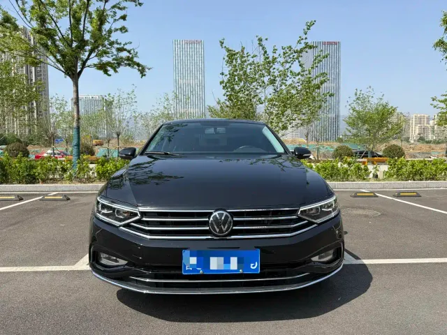 Volkswagen Magotan — Фото автомобиля 2