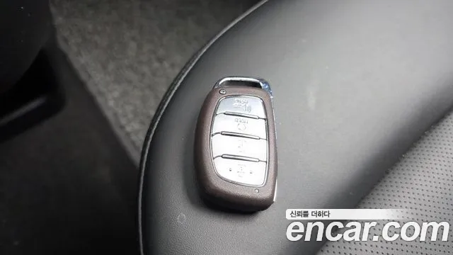 Hyundai Casper Casper Essential — Фото автомобиля 27