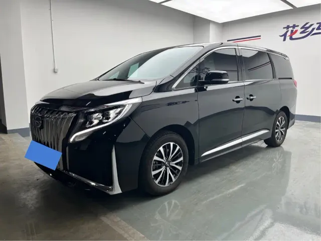 Фотография автомобиля — GAC Trumpchi M8