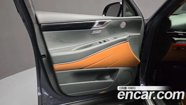 Genesis GV80 — Фото автомобиля 13
