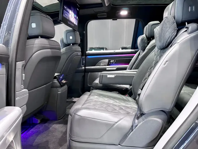 Nio ES8 — Фото автомобиля 15