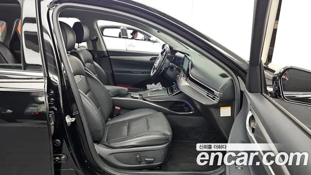 Hyundai Grandeur Grandeur (New) Hybrid — Фото автомобиля 11