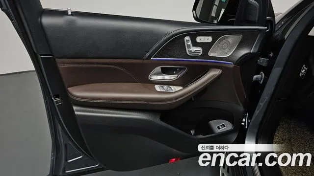Mercedes-Benz GLE-Class — Фото автомобиля 19
