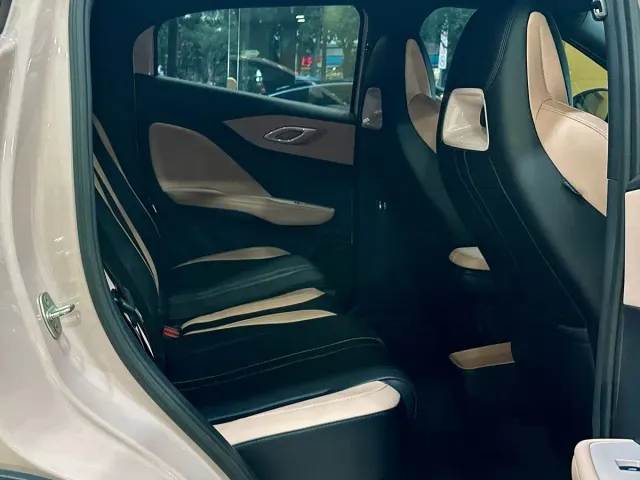 BYD Seagull — Фото автомобиля 11