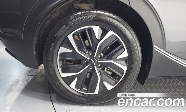 Kia EV6 — Фото автомобиля 5