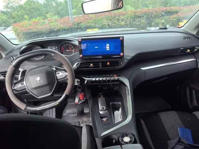 Peugeot 4008 — Фото автомобиля 10