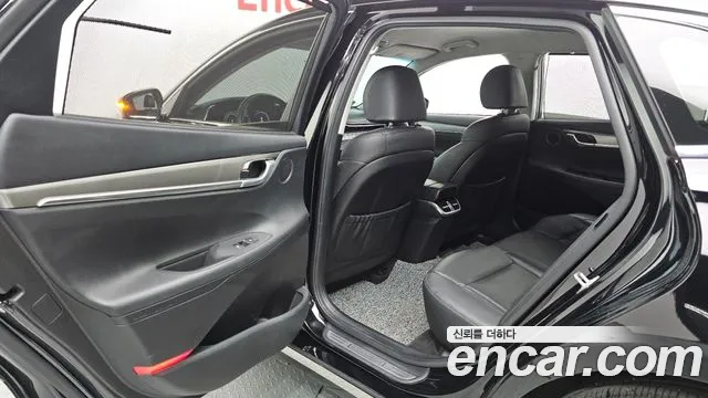 Hyundai Grandeur Grandeur (New) — Фото автомобиля 18