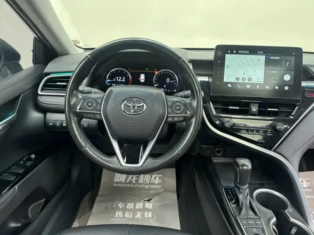 Toyota Camry — Фото автомобиля 7