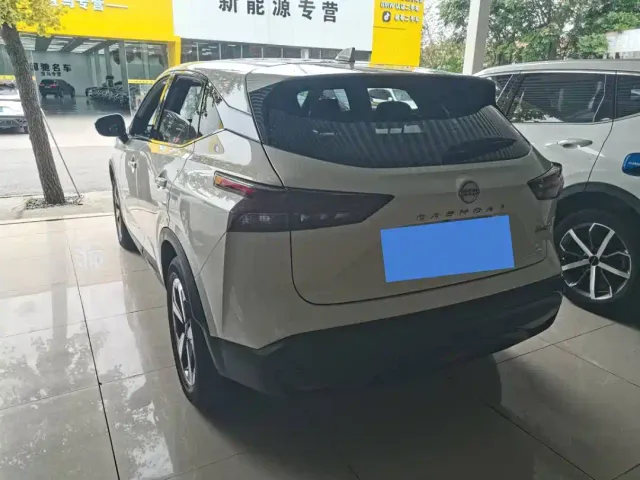 Nissan Qashqai — Фото автомобиля 9