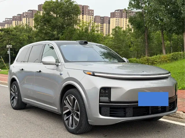 Li Auto L9 — Фото автомобиля 3