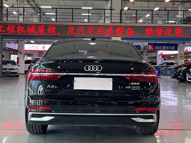 Audi Audi A6L 2023 45 TFSI Premium Selection Dynamic — Фото автомобиля 7