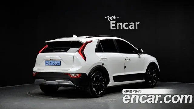Kia Niro All Niro EV Air — Фото автомобиля 2