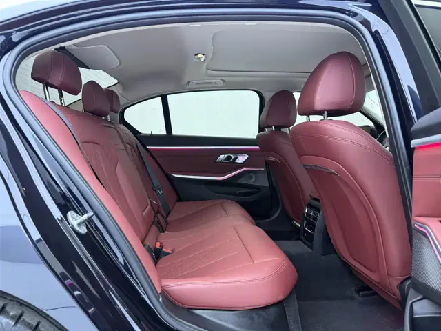 BMW 3 Series — Фото автомобиля 19
