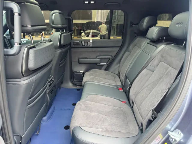 BYD FangChengBao Leopard 5 — Фото автомобиля 9