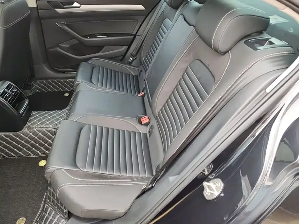 Volkswagen Magotan 2020 280TSI DSG Comfort — Фото автомобиля 16