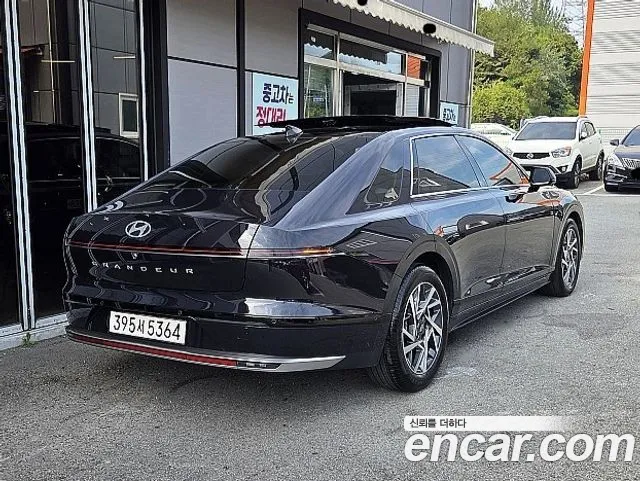 Hyundai Grandeur GN7 — Фото автомобиля 3