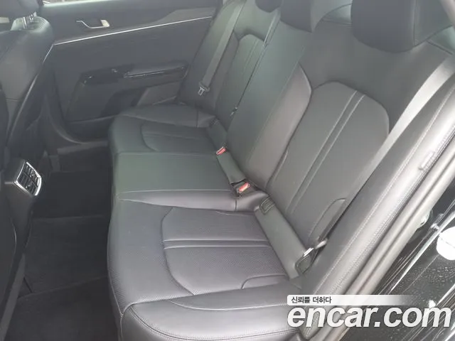 Kia K5 — Фото автомобиля 11