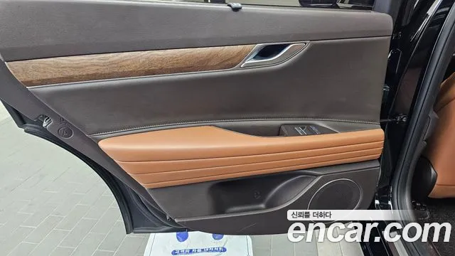 Genesis G80 RG3 — Фото автомобиля 14