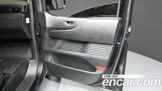 Hyundai Staria — Фото автомобиля 14