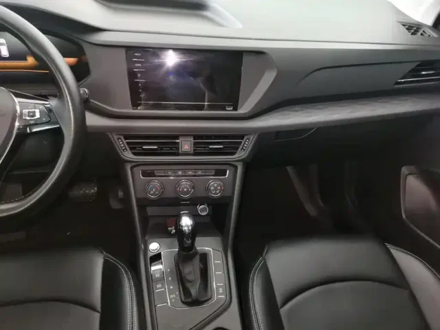 Volkswagen Tharu — Фото автомобиля 12