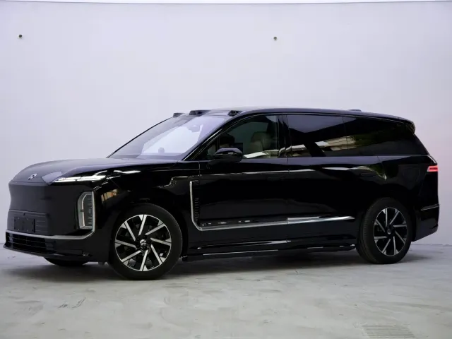 Фотография автомобиля — Nio ES9