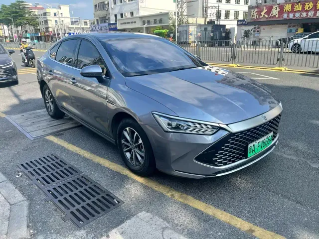 BYD Qin PLUS — Фото автомобиля 2