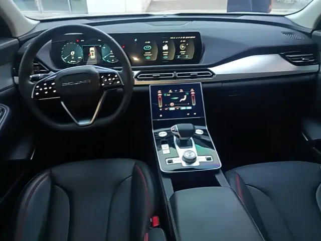 BAIC X7 — Фото автомобиля 13