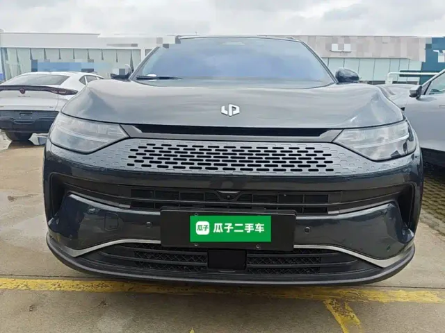 Leapmotor C11 — Фото автомобиля 2