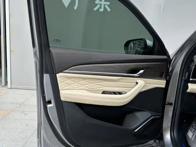 Geely Xingyue L — Фото автомобиля 20