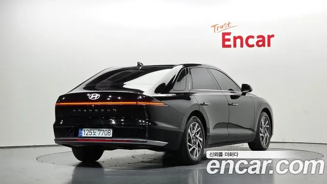 Hyundai Grandeur GN7 — Фото автомобиля 2