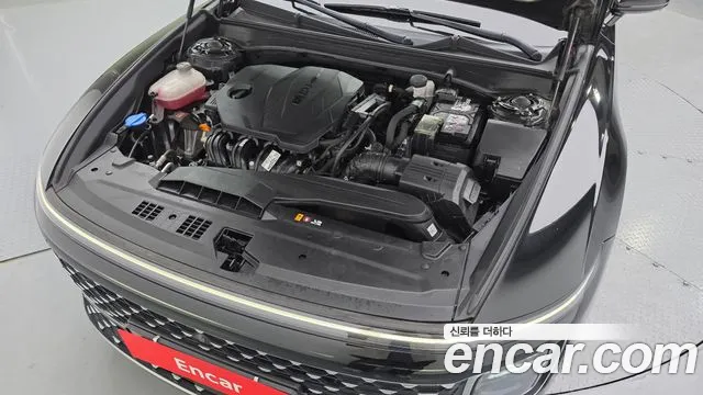 Hyundai Grandeur Grandeur (GN7) 2.5 Бензин 2WD — Фото автомобиля 6