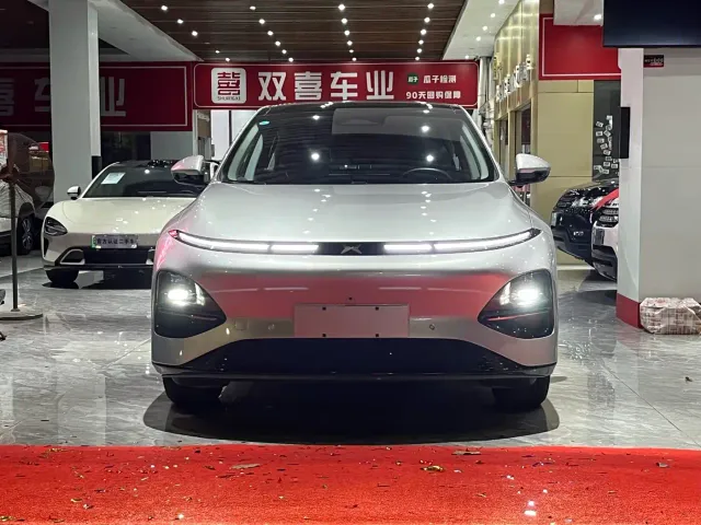 Xpeng G6 — Фото автомобиля 2