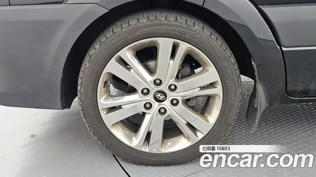 Hyundai Solati — Фото автомобиля 5
