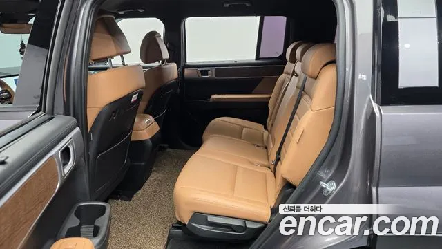 Hyundai Santa Fe — Фото автомобиля 16