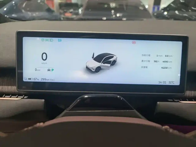 Nio EC7 — Фото автомобиля 11