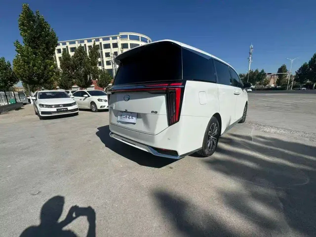 GAC Trumpchi M8 — Фото автомобиля 4
