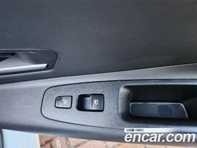 Hyundai AVANTE Avante (CN7) — Фото автомобиля 11